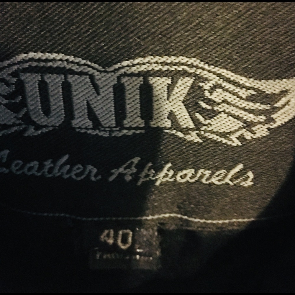 Motorcycle Jacket - Picture 7 of 8